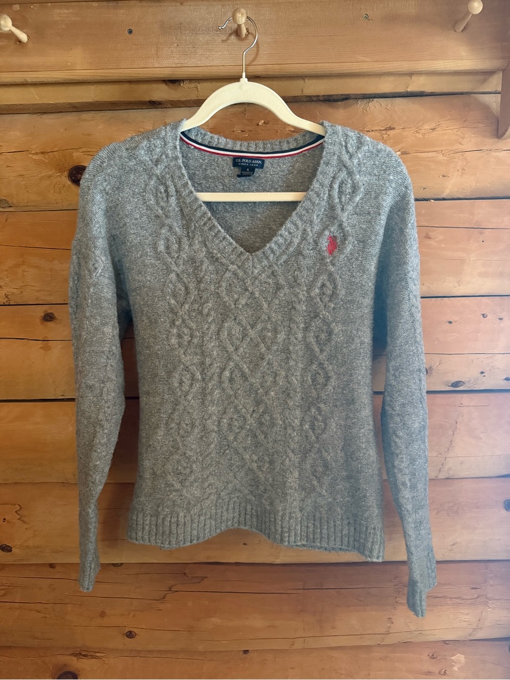 U.S. Polo Assn. Gray Cable Knit V-Neck Sweater with Pink Pony